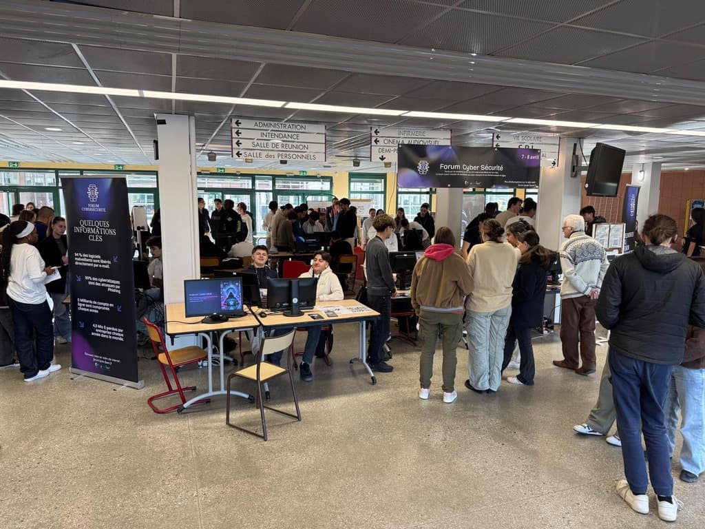 Forum cybersécurité au lycée Gabriel Fauré